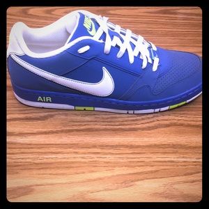 Nike Size 13 Men’s Blue and White